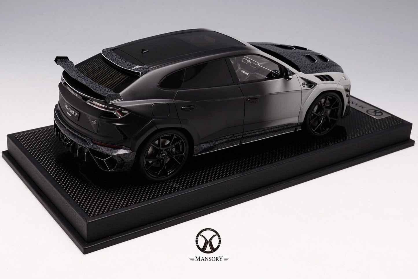 Timothy & Pierre 1/18 Lamborghini Urus Mansory in Grey to Black 99 pieces