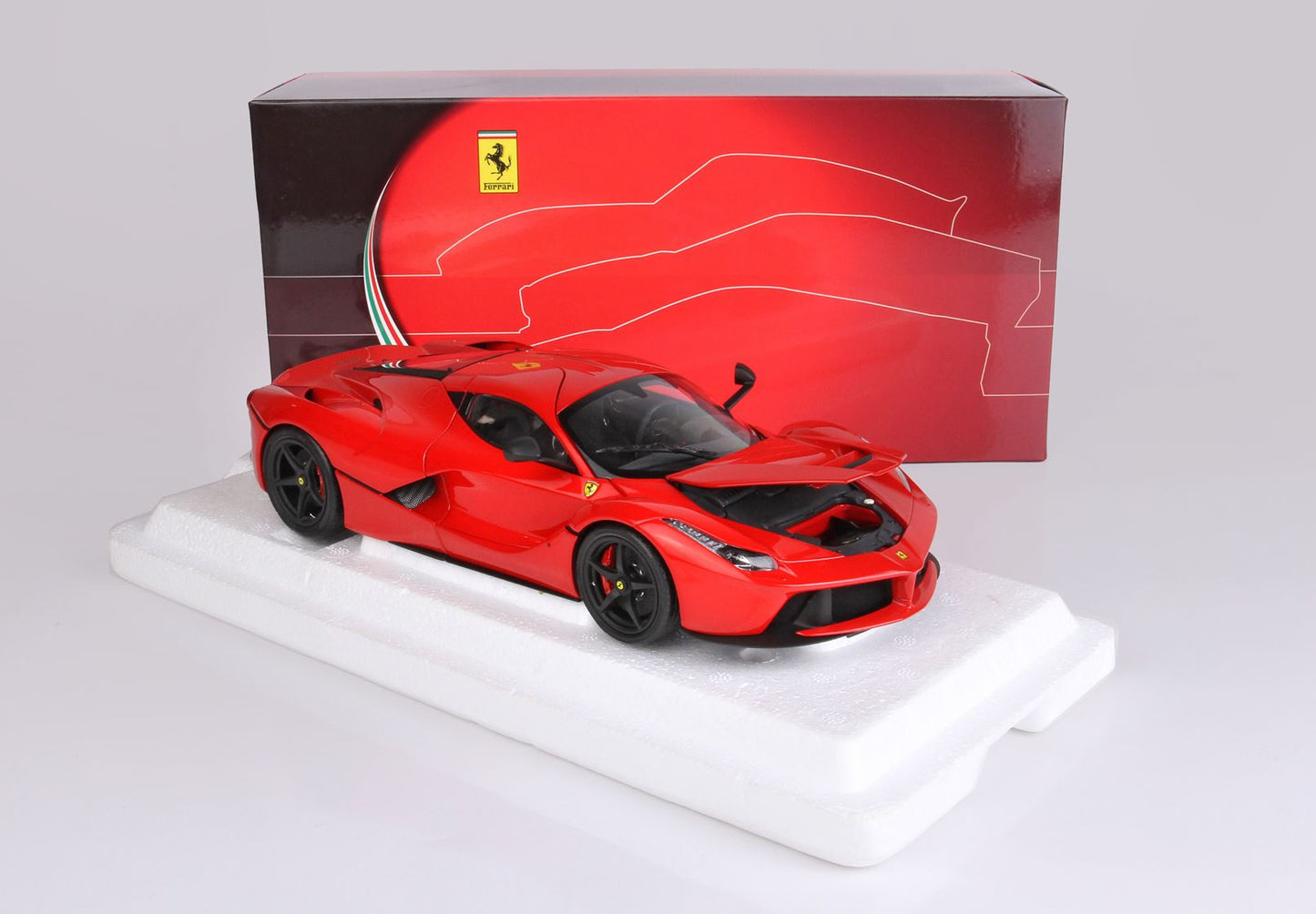 BBR 1/18 Ferrari LaFerrari DIE CAST Red Corsa 322