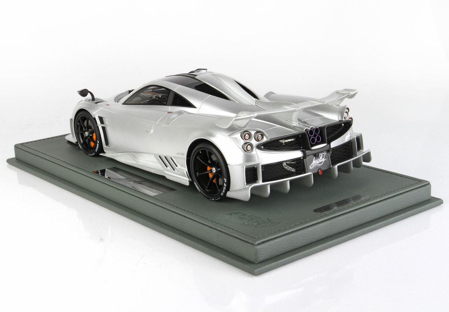 BBR 1/18 Pagani Imola 2020 Matt Silver- Resin Model- Display Case Included