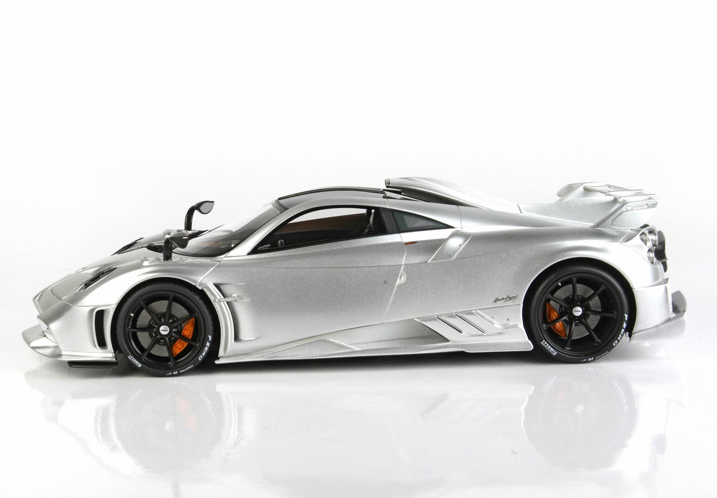 BBR 1/18 Pagani Imola 2020 Matt Silver- Resin Model- Display Case Included