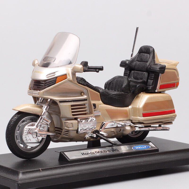 1/18 scale Welly Honda Gold Wing touring motorcycle