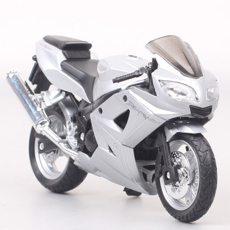 1/18 Welly 2004 Triumph Daytona 600 Motorcycle Model bike Replicas Toys