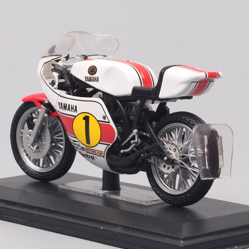 1/22 Yamaha YZR OW23 500cc WC 1975 rider G.Agostini GP bike Toy model motorcycle