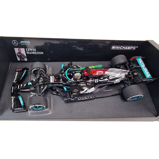 1/18 Minichamps F1 Lewis Hamilton 2021 Brazilian GP Mercedes Model RaceCar