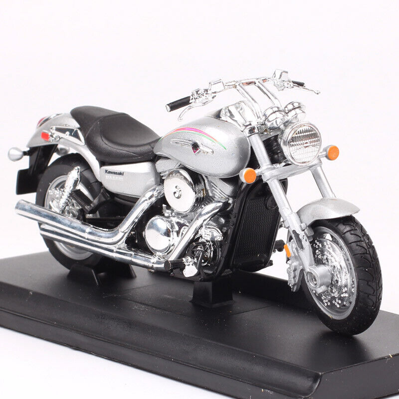 1/18 Welly 2002 Kawasaki Vulcan 1500 Mean Streak Motorcycle Diecast