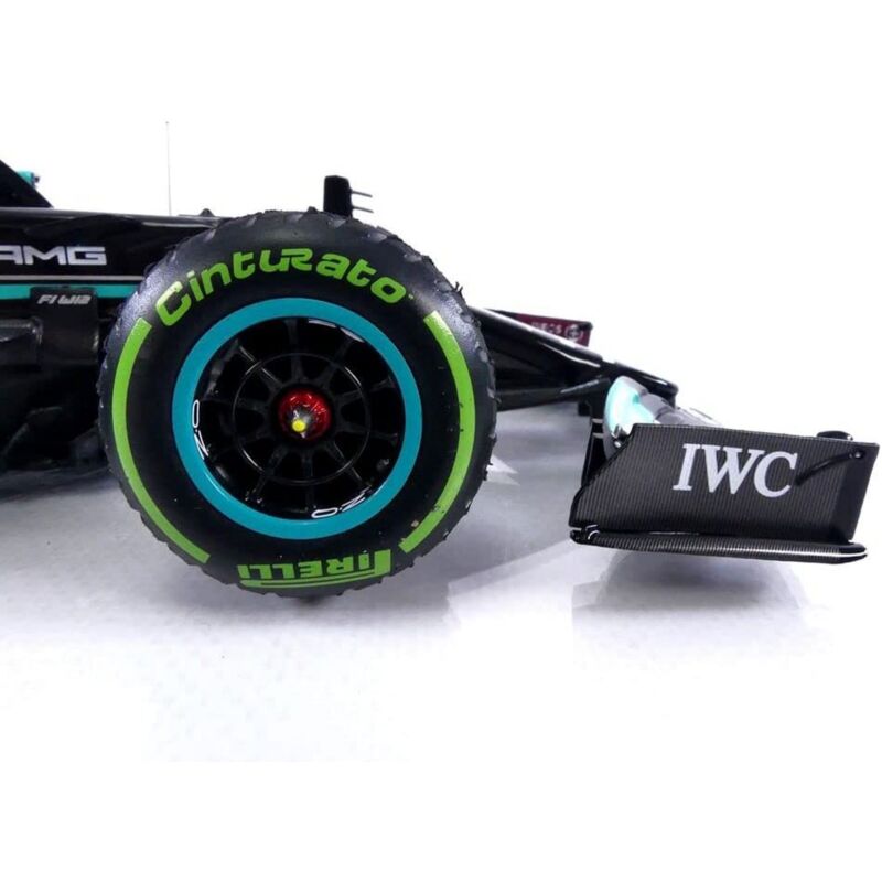 1/18 Minichamps F1 Lewis Hamilton 2021 Russian GP Mercedes Model RaceCar