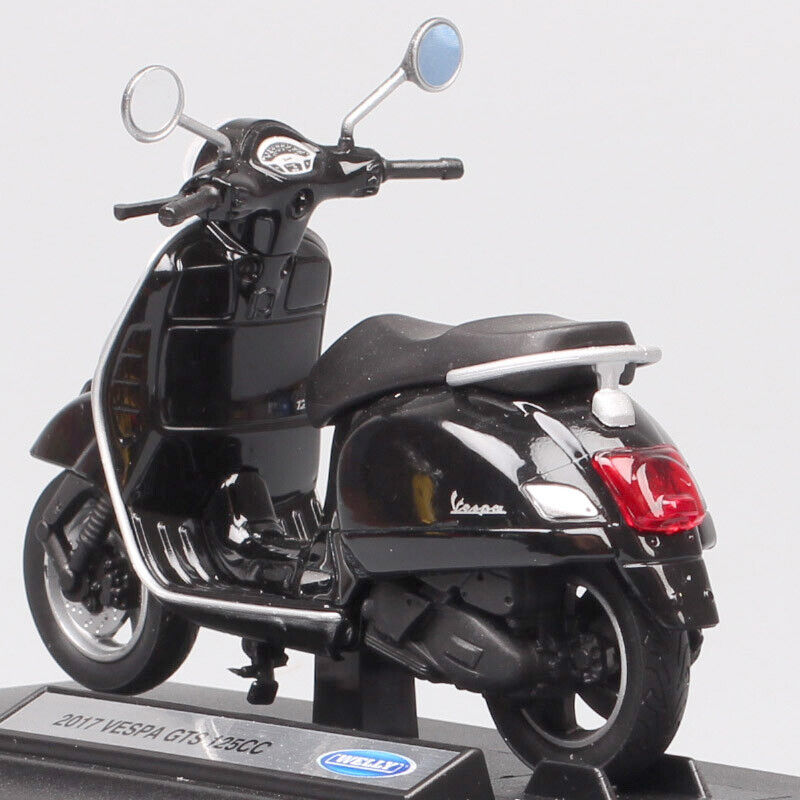 1/18 Welly 2017 Vespa GTS 125cc motorcycle diecast Scooter bike