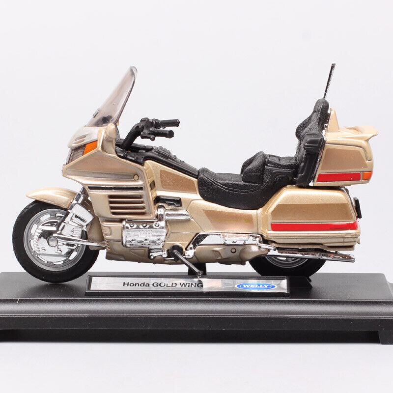 1/18 scale Welly Honda Gold Wing touring motorcycle