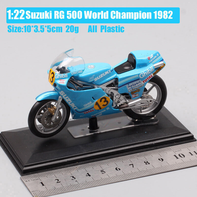 1/22 Italeri Suzuki RG 500 motoGP racing 1982 No.13 Franco Uncini motorcycle Toy