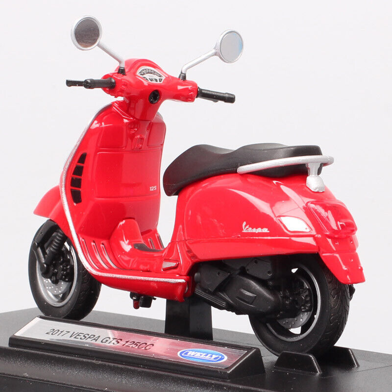 1:18 Welly 2017 Vespa GTS 125cc motorcycle diecast Scooter bike model