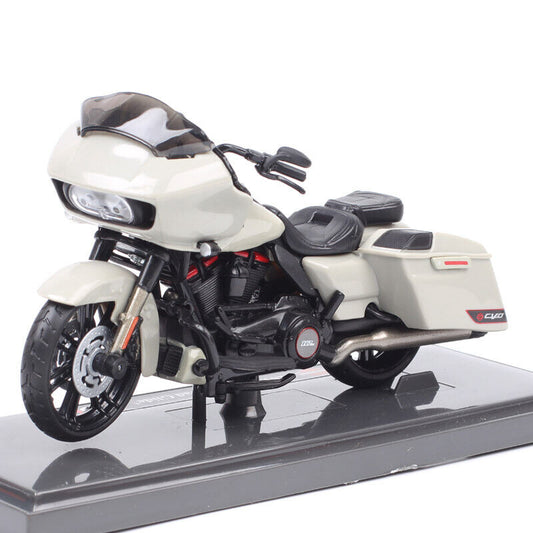 Maisto 1:18 Scale Harley CVO Road Glide Motorcycle Diecast Bike Models Toy 2018