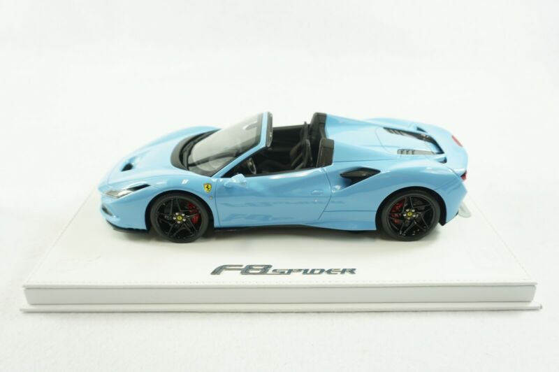 1/18 BBR FERRARI F8 TRIBUTO SPYDER AZZURRO BLUE DELUXE WHITE LEATHER