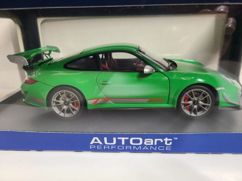 AUTOart PORSCHE 911 997 GT3 RS 4.0 GREEN NIB LE 1:18 SCALE 78149