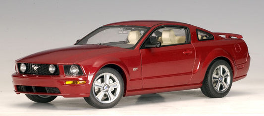 2005 Ford Mustang GT Coupe 1/18 Scale by AUTOart only 3000 MADEMINT IN BAD BOX