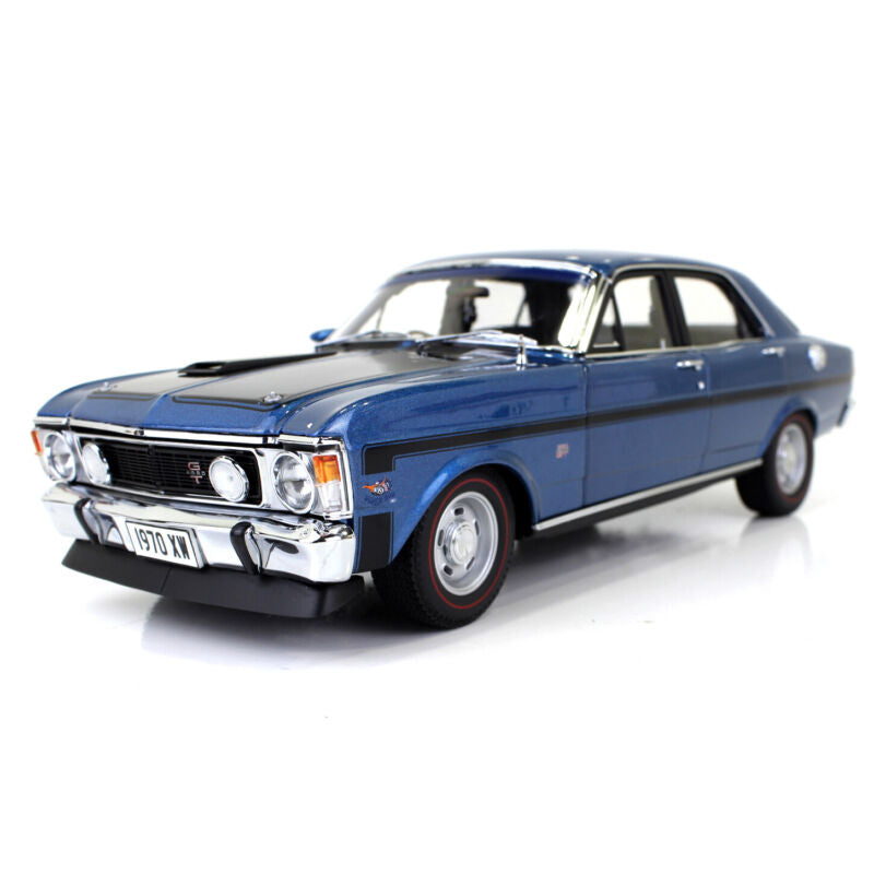 1/18 Classic Carlectables XW Ford Falcon Phase II GTHO Super Roo Starlight Blue