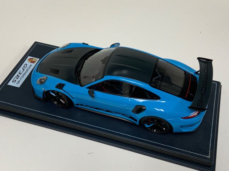 1/18 Minichamps Porsche 911 "991.2" GT3 RS Baby Blue Black Wheels leather base $464.95 ModelCarsHub