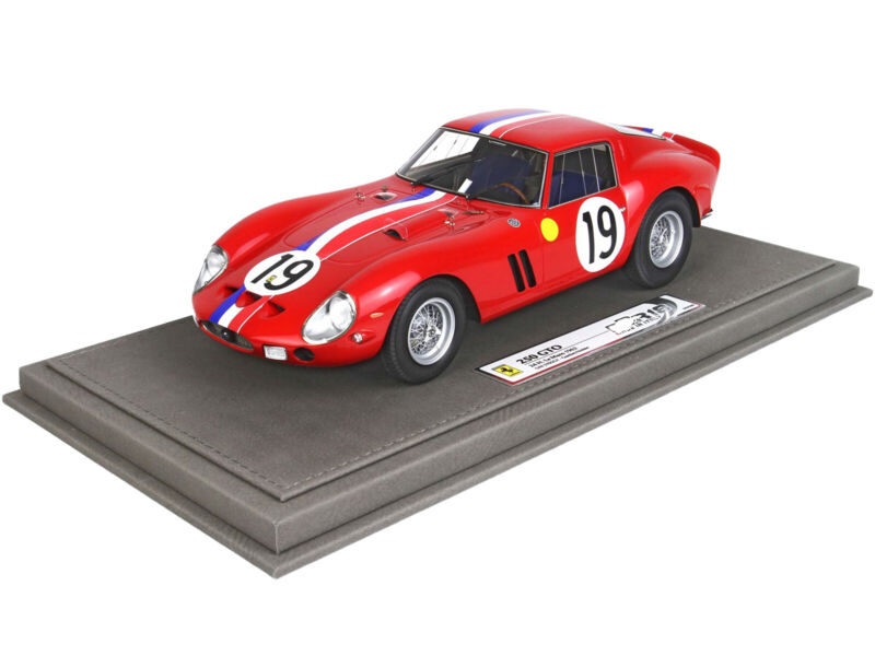 FERRARI 250 GTO #19 2ND PLACE 24H LE MANS 1962 & DISPLAY CASE 1/18 CAR BBR 1854