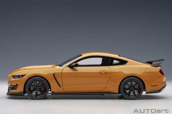 1/18 Autoart Ford Mustang Shelby GT-350R Fury Orange Ford Mustang Shelby GT-350R Fury Orange COMPOSITE MODEL/FULL OPENINGS in 1/18 scale by Autoart. ${sh$op-name} $296.95