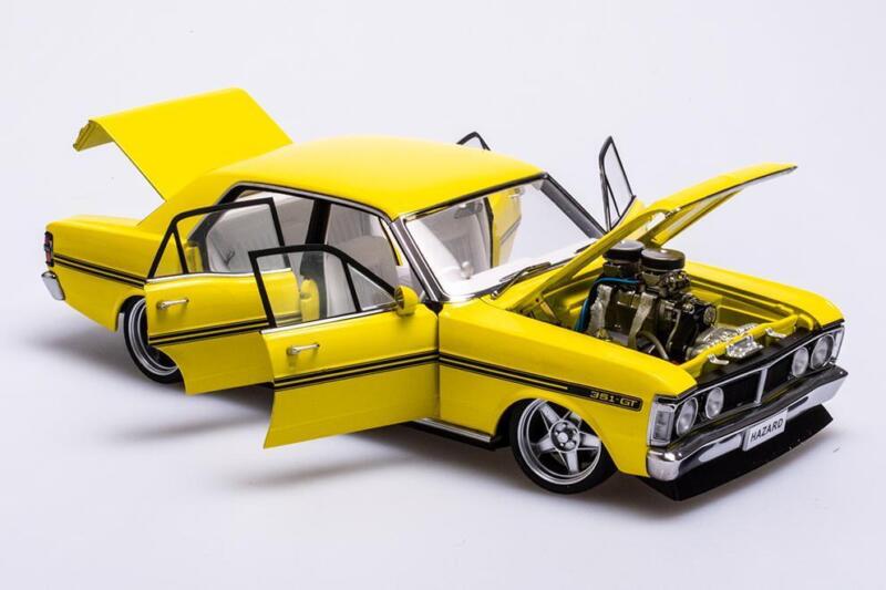 1/18 AUTOart XY Ford Falcon GTHO Street Machine Hazard Neon Yellow A72792