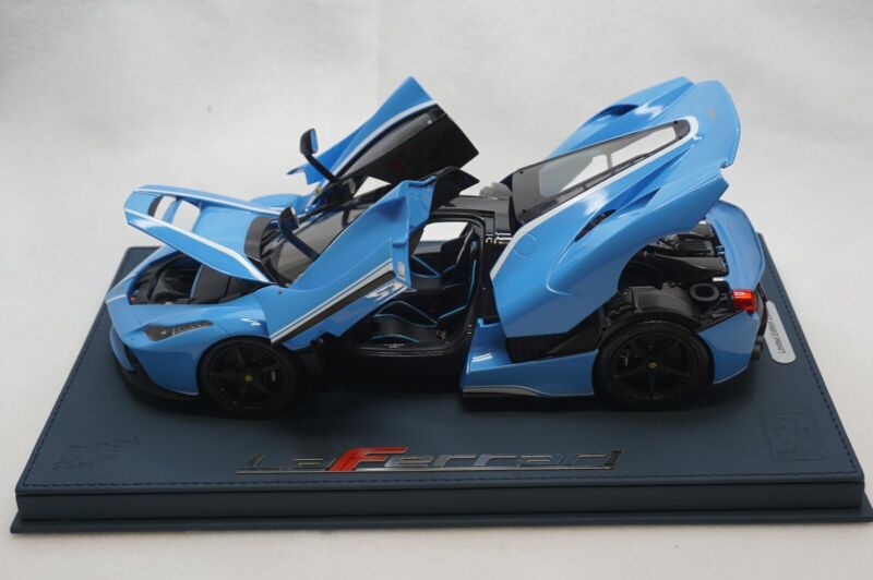 1/18 BBR FERRARI LAFERRARI DIE CAST LIGHT BLUE DELUXE BLUE LEATHER limited 30pcs