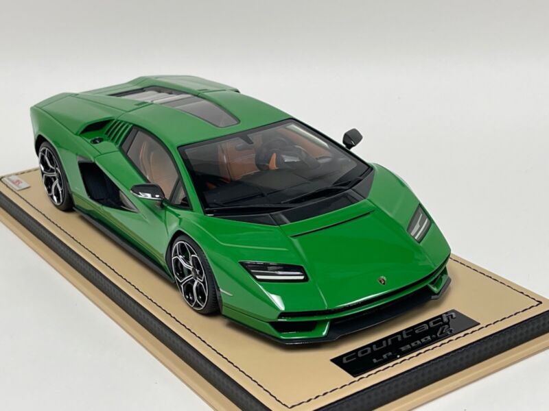 1/18 MR Collection Lamborghini Countach LPI 800-4 Medio Green Leather Base $868.95 ModelCarsHub