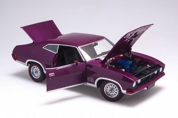 1/18 AUTOart XB Ford Falcon GT Hardtop Mulberry Metallic Silver Accents 72881