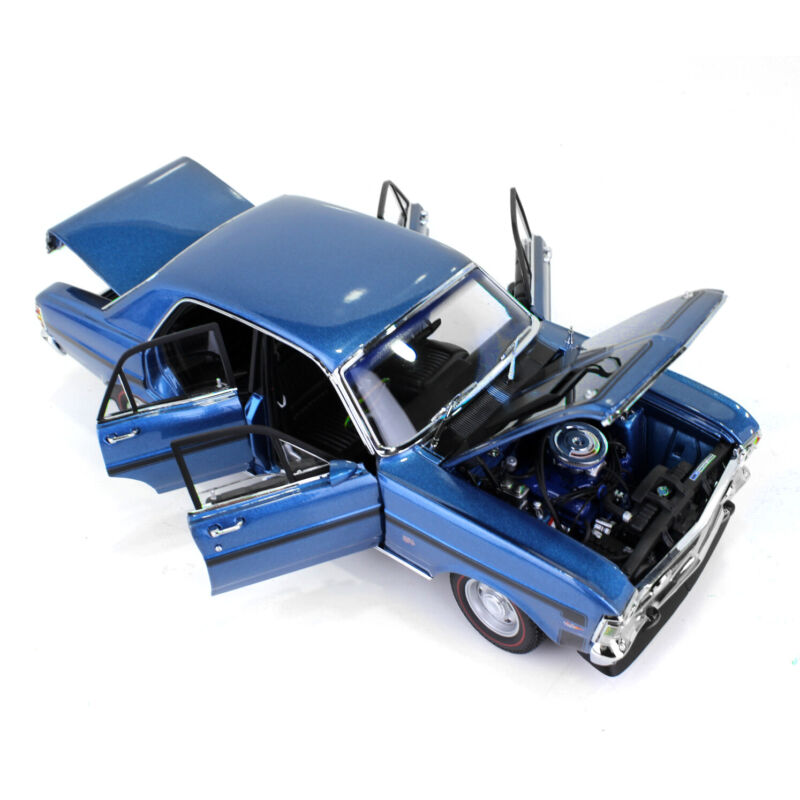 1/18 Classic Carlectables XW Ford Falcon Phase II GTHO Super Roo Starlight Blue