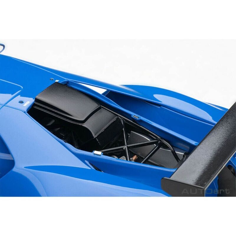 1/18 Autoart Ford Gt Le Mans Plain Color Version Blue Model Car Manufacturer Brand: Autoart MPN: 81812 Color: Blue Material: Composite diecast with some plastic Scale Size: 1:18 Part Type: Collectible Cars Dimensions approximately L-10.75 inches. ${sh$op-