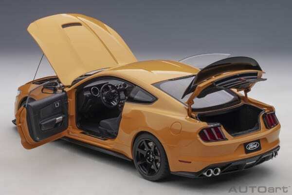 1/18 Autoart Ford Mustang Shelby GT-350R Fury Orange Ford Mustang Shelby GT-350R Fury Orange COMPOSITE MODEL/FULL OPENINGS in 1/18 scale by Autoart. ${sh$op-name} $296.95