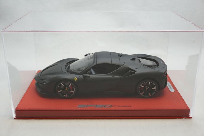 1/18 BBR FERRARI SF90 SPIDER CLOSED MATT BLACK/SILVER DELUXE RED LEATHER limited 5pcs