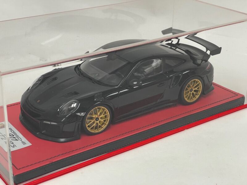 1/18 Minichamps Porsche 911 "991.2" GT2 RS Black with Gold Wheels leather AB025 $464.95 ModelCarsHub