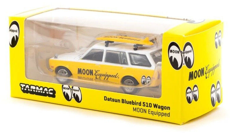 Tarmac Works GLOBAL64 Moon Equipped Datsun Bluebird 510 Wagon 1:64 Diecast Car