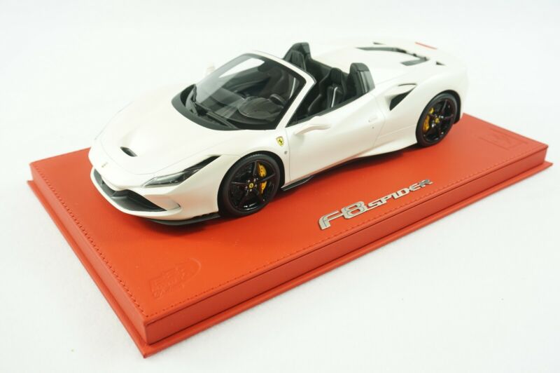 1/18 BBR FERRARI F8 TRIBUTO SPIDER FUJI WHITE MATT DELUXE RED LEATHER limited 12pcs