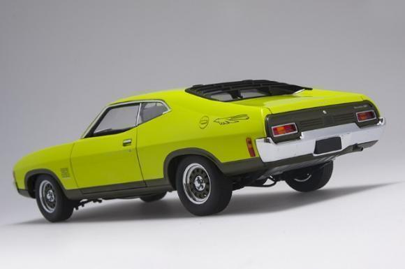 1/18 AUTOart Lime Glaze Ford XA Falcon Superbird 72727