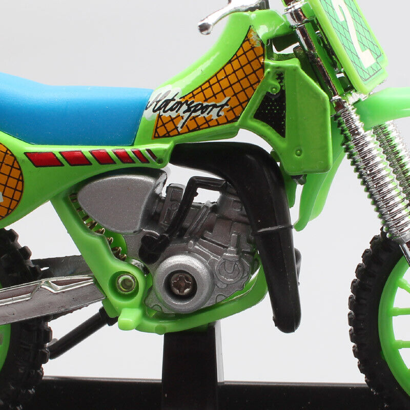 1/18 Honda CR250R #2 Race Dirt Bike Diecast Toy Motocross Model Motorcycle $27.95 ModelCarsHub