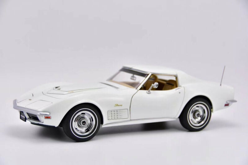 1/18 AUTOart Chevrolet Corvette 1970 White