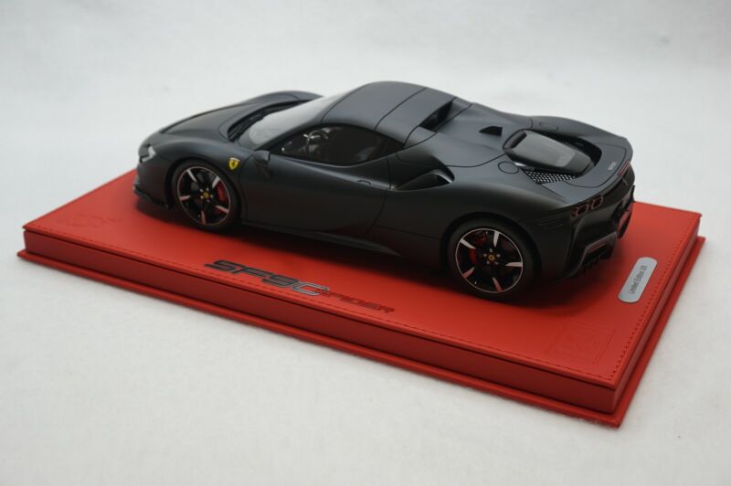 1/18 BBR FERRARI SF90 SPIDER CLOSED MATT BLACK/SILVER DELUXE RED LEATHER limited 5pcs