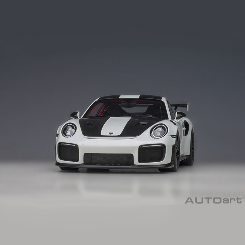 1:18 Porsche 911 GT2 RS 9912 Weissach Package by AUTOart in White 78171