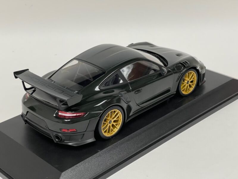 1/18 Minichamps Porsche 911 "991.2" GT2 RS Green with Gold Wheels 155 068306 $339.95 ModelCarsHub