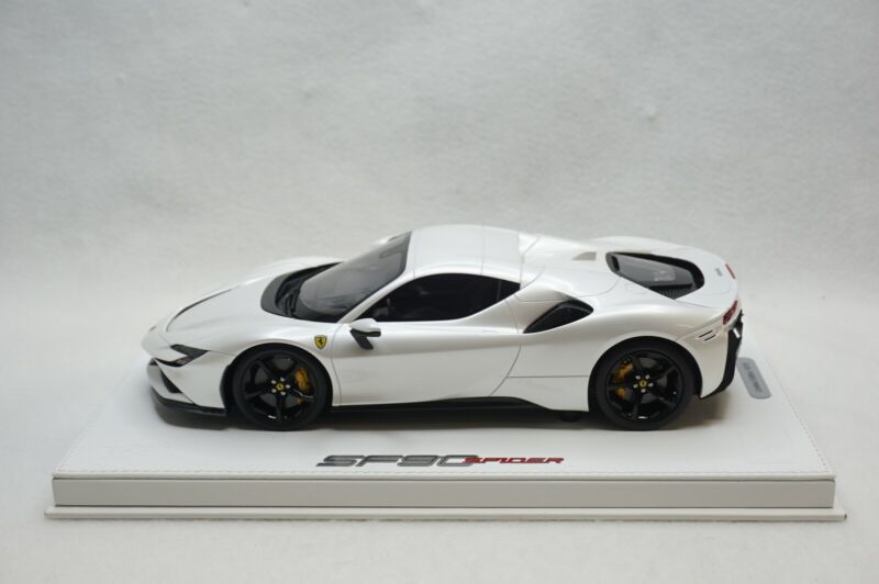 1/18 BBR FERRARI SF90 SPIDER/CLOSED FUJI WHITE DELUXE WHITE LEATHER limited 15pcs