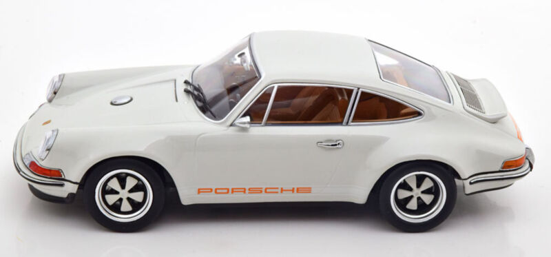 KK SCALE MODELS 1:18 - PORSCHE SINGER 911 COUPE LIGHT GREY