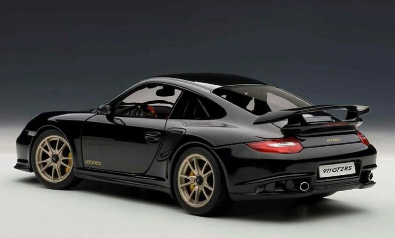 AutoArt 77962 PORSCHE 911 (997) GT2 RS 1:18 NEW in Box BLACK