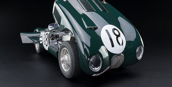 1:18 CMC Jaguar C-Type 1953 LeMans Winner Rolt / Hamilton M-195