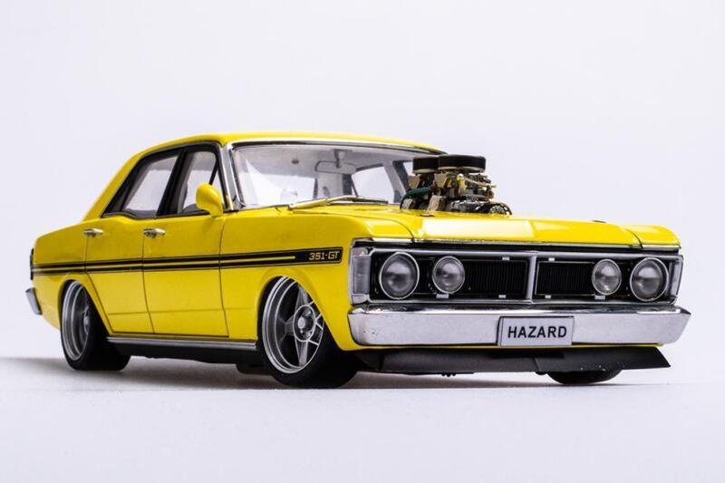 1/18 AUTOart XY Ford Falcon GTHO Street Machine Hazard Neon Yellow A72792