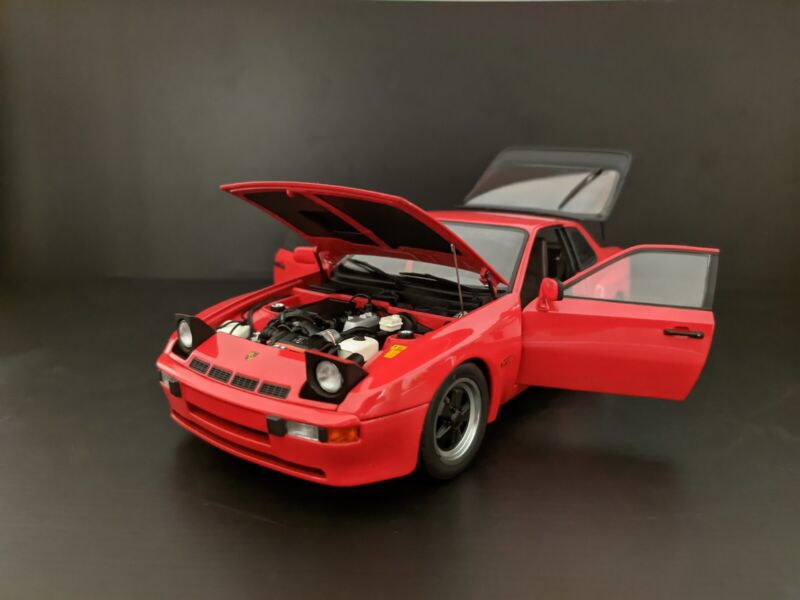 1980 PORSCHE 924 CARRERA GT RED 1:18 AUTOART #78003 No 944 Turbo