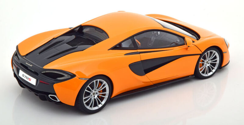 2016 1:18 AUTOart McLaren 570S Coupe Orange