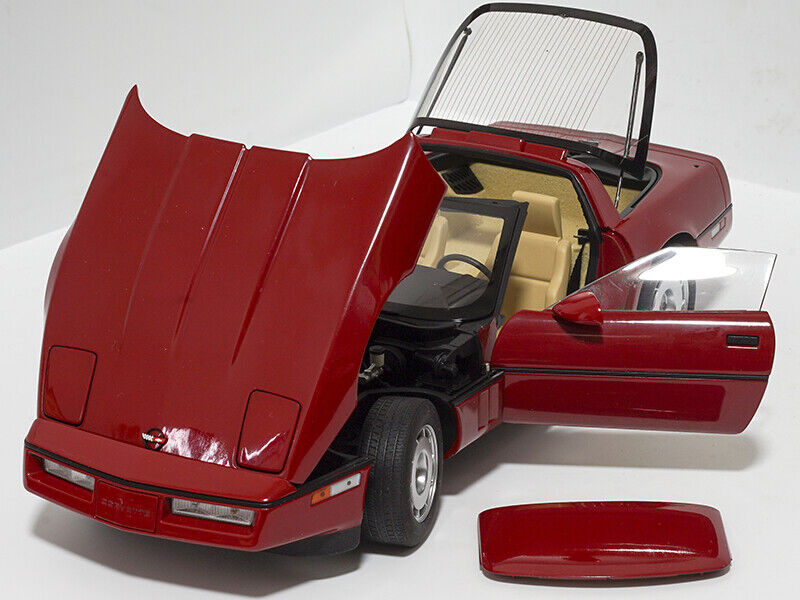 1/18 AUTOart 1986 Chevrolet Corvette Red