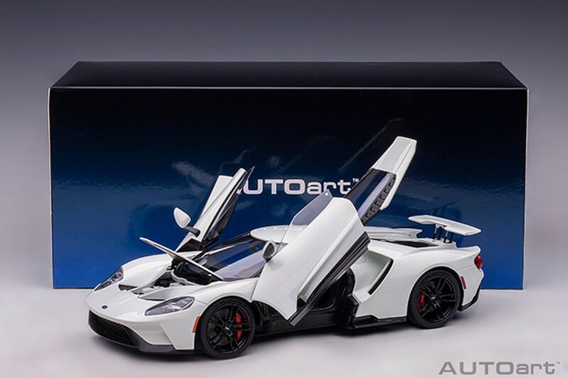 1/18 AUTOart 2017 Ford GT Frozen White 1/18 AUTOart 2017 Ford GT Frozen White $313.95 ModelCarsHub