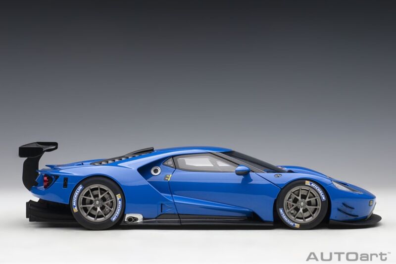 1/18 AutoArt Ford GT Le Mans Plain Color Version Lightning Blue 1/18 AutoArt Ford GT Le Mans Plain Color Version Lightning Blue Model Car AutoArt # 81812 ${sh$op-name} $358.95