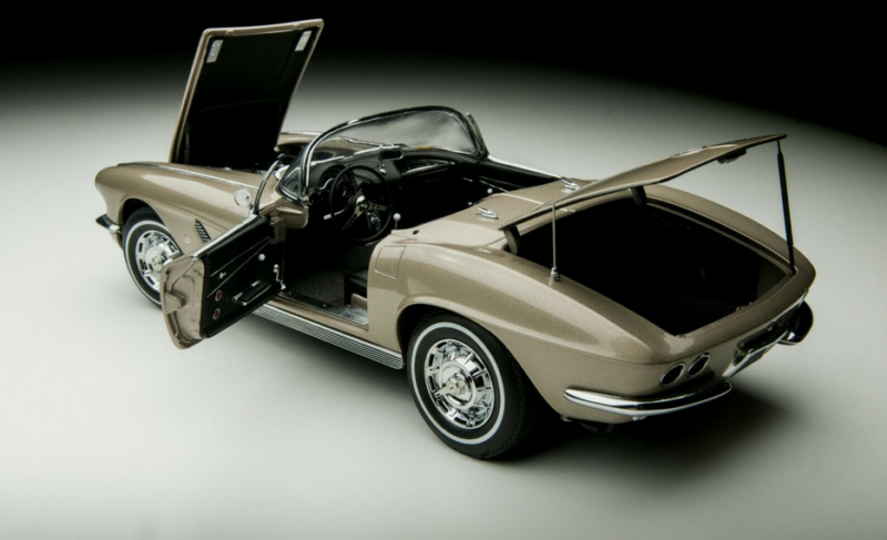 AUTOart 1:18 Millennium Corvette1962 Convertable Fawn Beige Limited Rare Edition